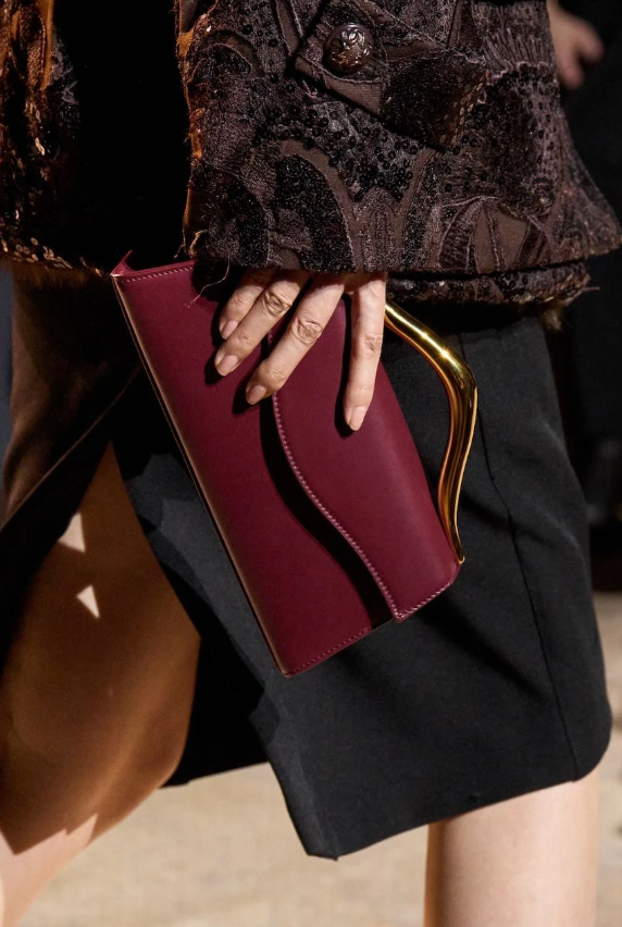 Burgundy Red: The Chic New Shade Replacing Black This Season Burgundy Red: The Chic New Shade Replacing Black This Season